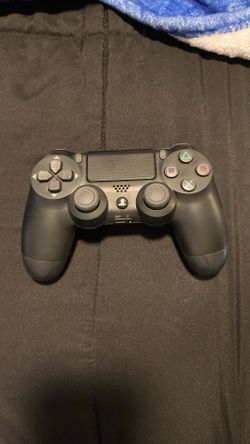 PS4 Controller