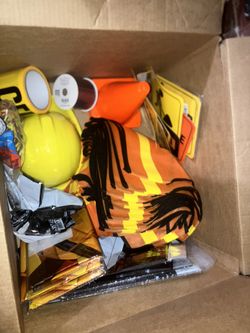 Construction Theme party Accessories. Used This for my sons 5 bday!! Taking reasonable Offers. Thanks. 