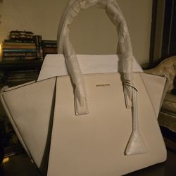 Micheal Kors Tote
