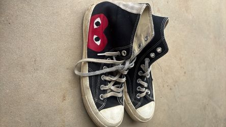 CDG  converse , size 7 men 9 women