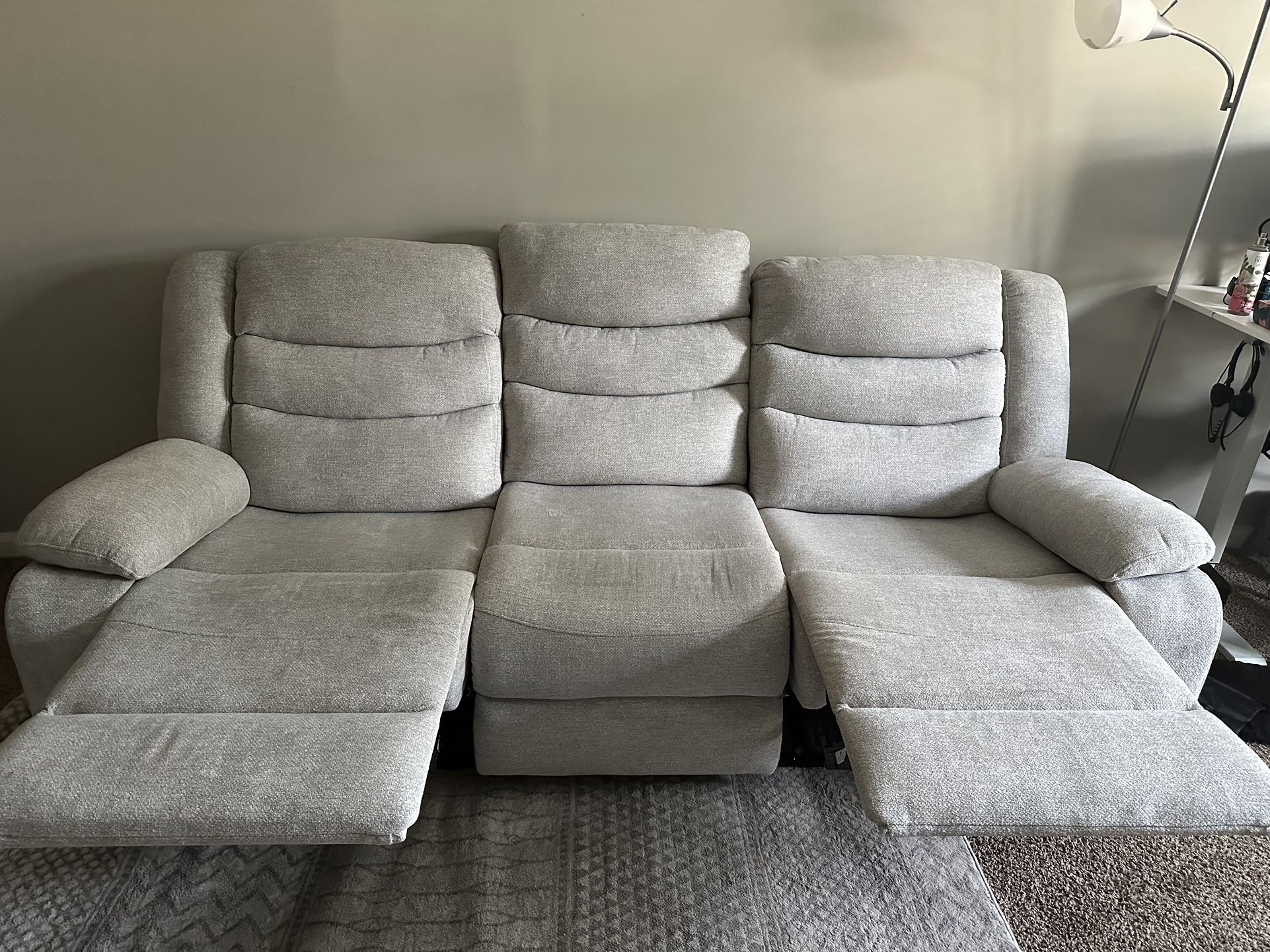 3 Seat Recliner Couch