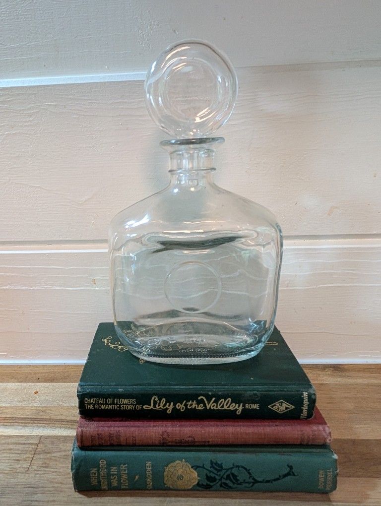 Unique Clear Vintage Decanter With Stopper