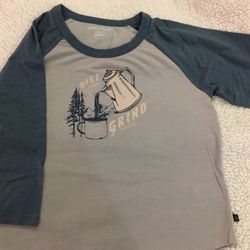 Long Sleeve Shirt, “Rise And Grind”