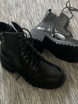 Women’s boots