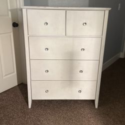 White Dresser With Crystal Knobs