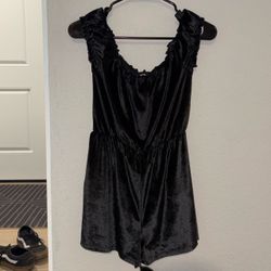 Black velvet romper