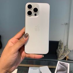 iPhone 15 Pro Max Unlocked With Warranty 