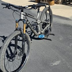 2019 Trek Fuel Ex 7 - Medium