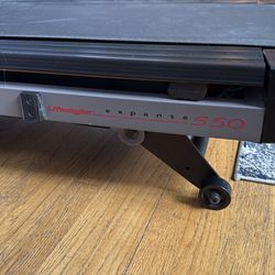 Treadmill - space saver