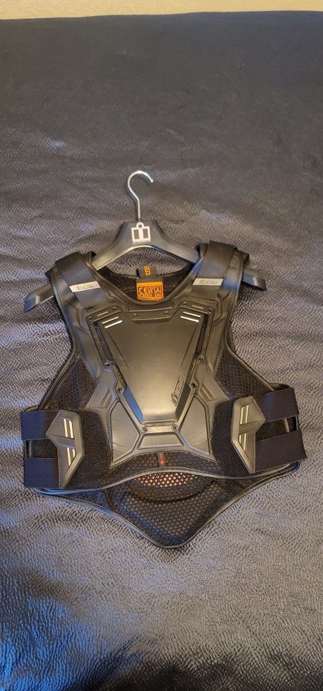 Icon Field Armor 3 Motorcycle Vest