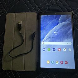 Samsung Galaxy Tab A7 TABLET + CASE + charge Cable