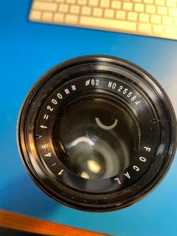 Focal F = 200mm 1 : 4.5 No. 23181 Telephoto Lens With Focal Case