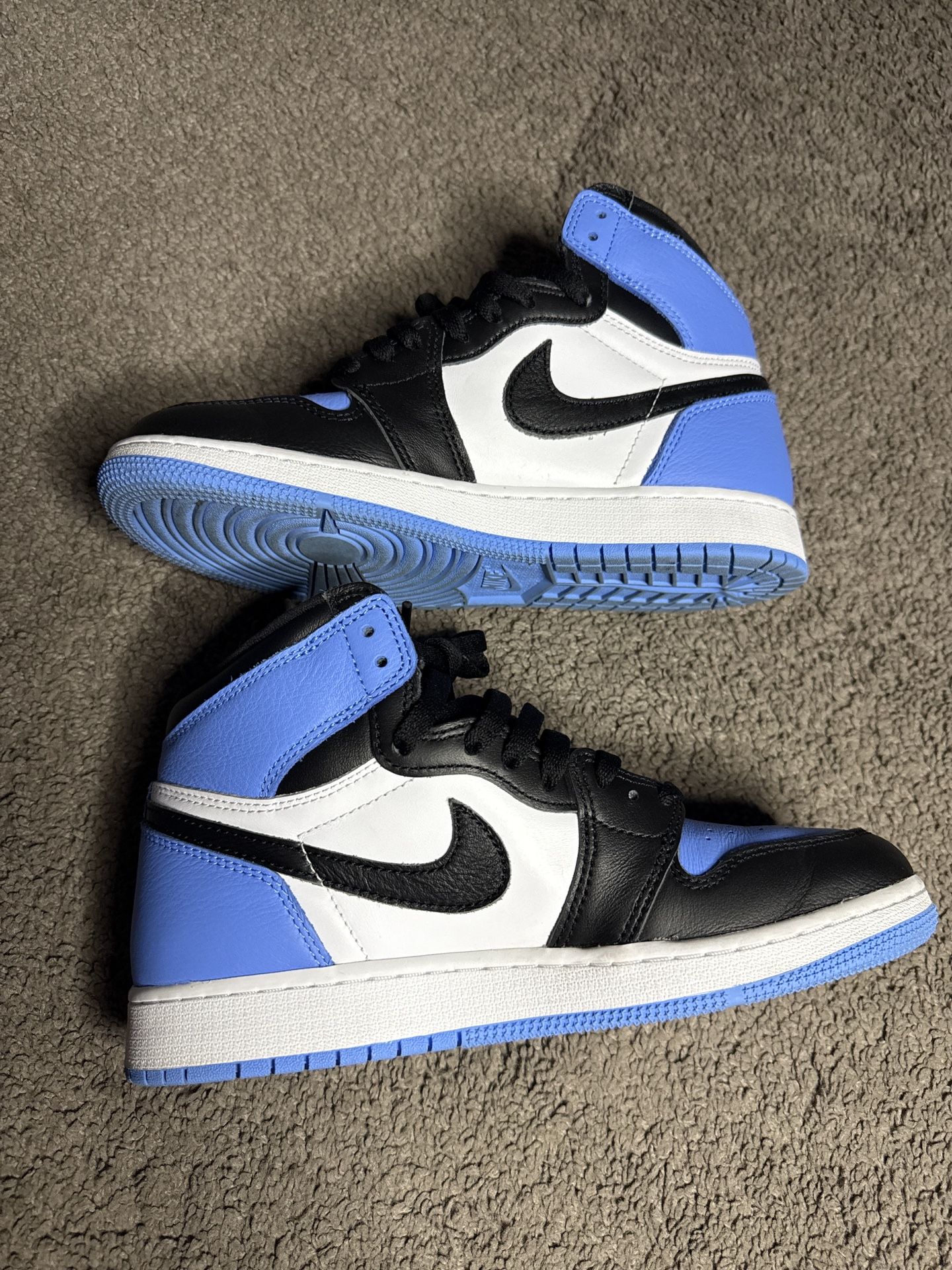 Jordan 1 UNC Toe