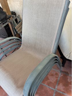 4 sling patio metal chairs $10 (Eastside)