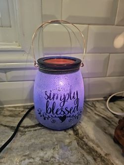 SCENTSY Warmer SIMPLY BLESSED  frosted  Container with handle  Purple