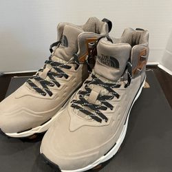 The North Face Mens Vectiv Exploris Mid Futurelight Leather Brand new Size 8.5 Retails $179