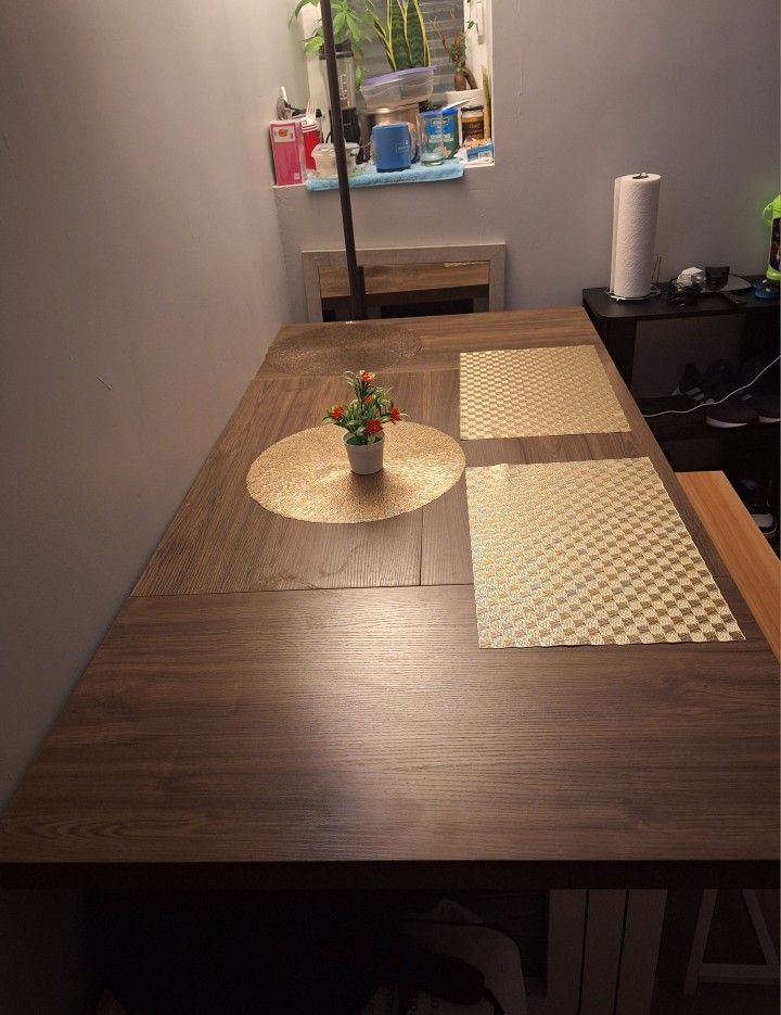 Kitchen/dining Room Table