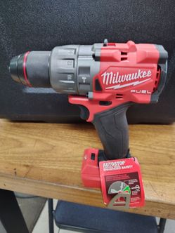 Milwaukee M18 FUEL Hammer Drill