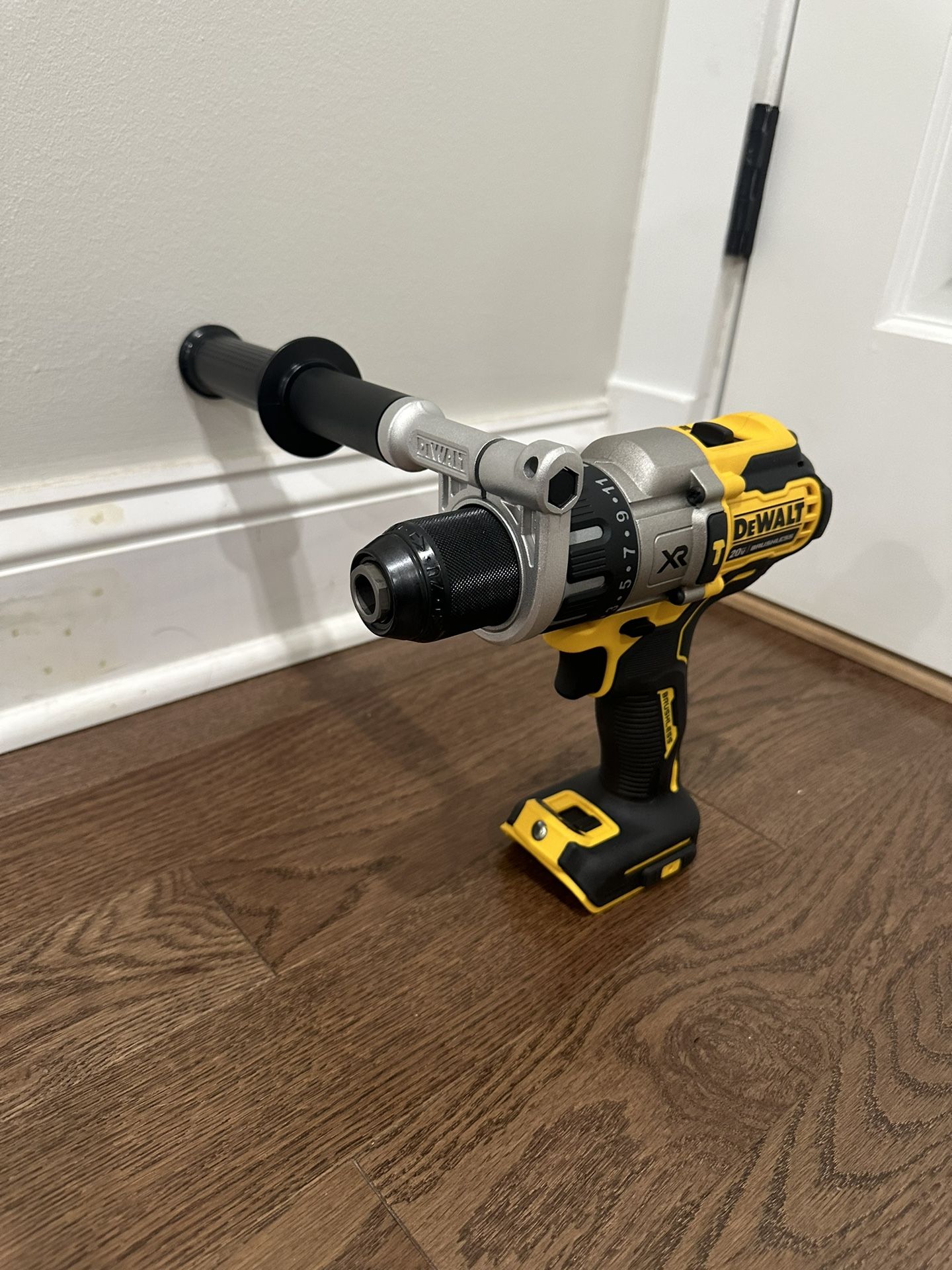 Dewalt DCD998 1/2 Hammer Drill++ Side Handle