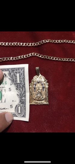 Beautiful 18k Solid Gold And Real Dimond Pendant For Sale Only $ 1025