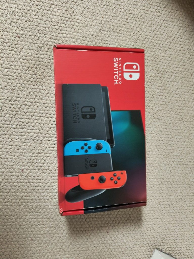 1 Year Old Nintendo Switch With 256 Gigabytes MicroCard🔥 