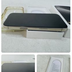 iPhone 16pro 256gb UNLOCKED NO SIM RESTRICTIONS 