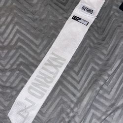 NXTRND white steamer towel