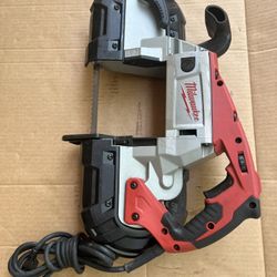 Milwaukee  11-amp Deep Cut Band Saw 