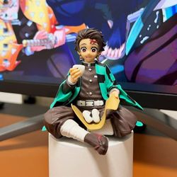 Demon slayer tanjiro figure