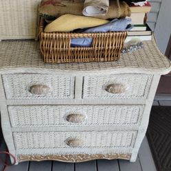 Jamaica Collection Wicker Dresser And Waste Basket