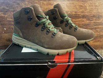 Rockrooster 6 inch Waterproof Hiking Boots