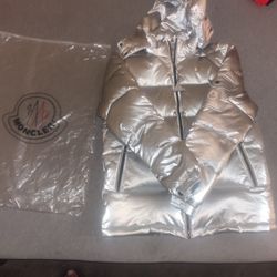 Moncler 