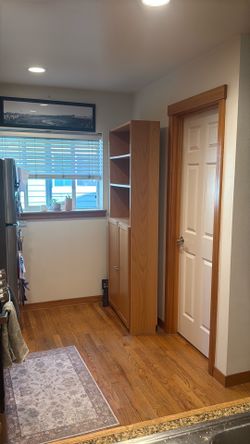 Kitchen cabinet