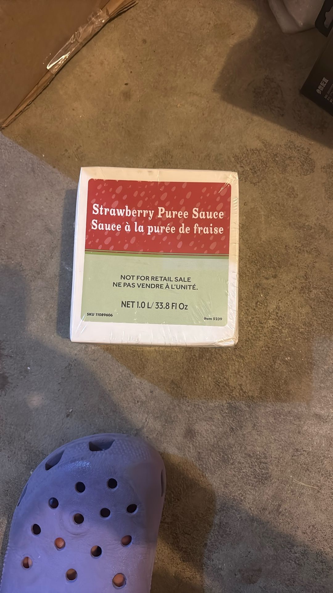FREE STRAWBERRY STARBUCKS PUREE