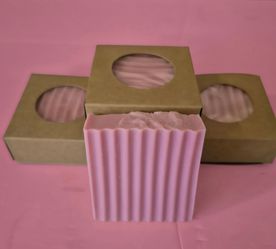 Crinkle Cut(Qty 6)- Berry Homemade Soap