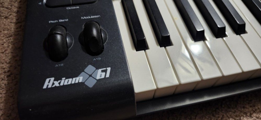 M-Audio Axiom 61 Midi Keyboard