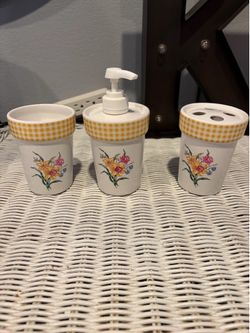 Bathroom accessories