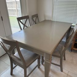 Marina Gray Table With 4 Chairs 