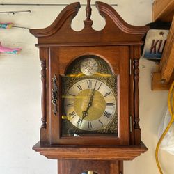 Grandfather Clock 