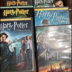 44 DVD Movies. Lots Of Great Titles 