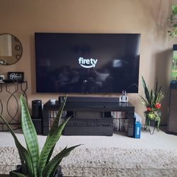 75 inch Insignia Smart tv