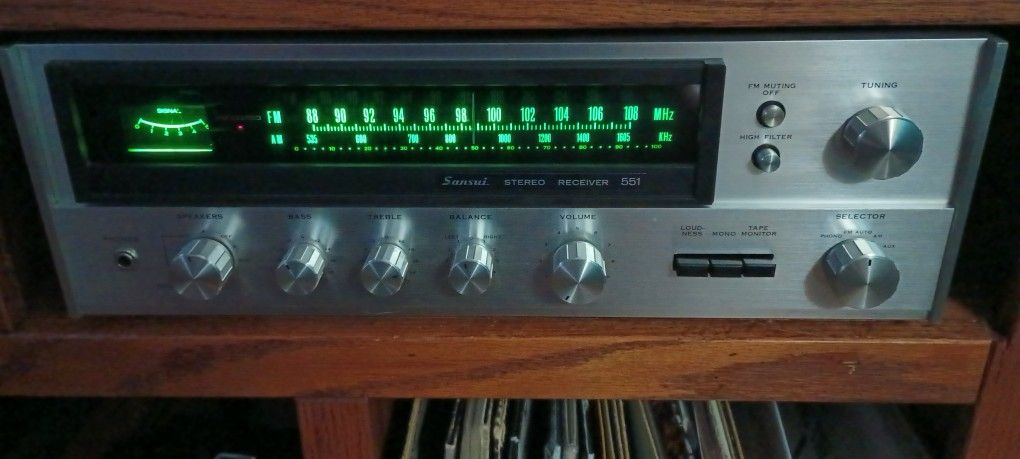 VINTAGE STEREO SYSTEM -SANSUI-JVC-POLK-TECHNICS