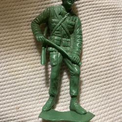 Lot Of 7 Army Figures 5 Inches Tall