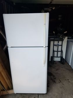 Refrigerator