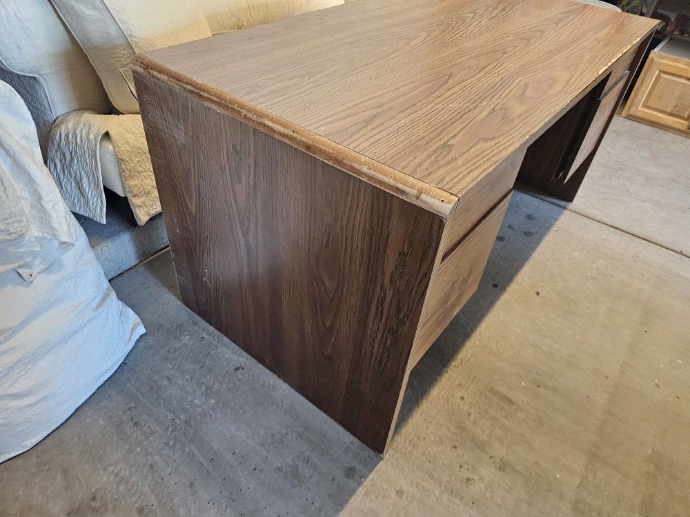 Furniture Office Desk, Big, Strong, Comfortable