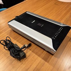 Canon CanoScan 8800F with Power Supply! Works!