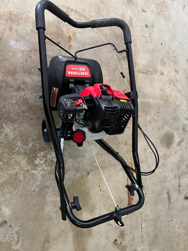 CRAFTSMAN 25-cc 2-Cycle 9-in Forward-rotating Gas Cultivator CMXGVAMKC25C