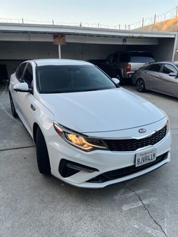 2019 KIA Optima