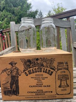 Vintage Bicentennial Mason Jars