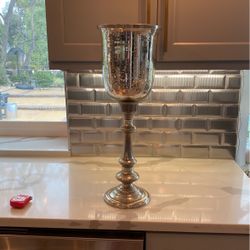 Candle holder